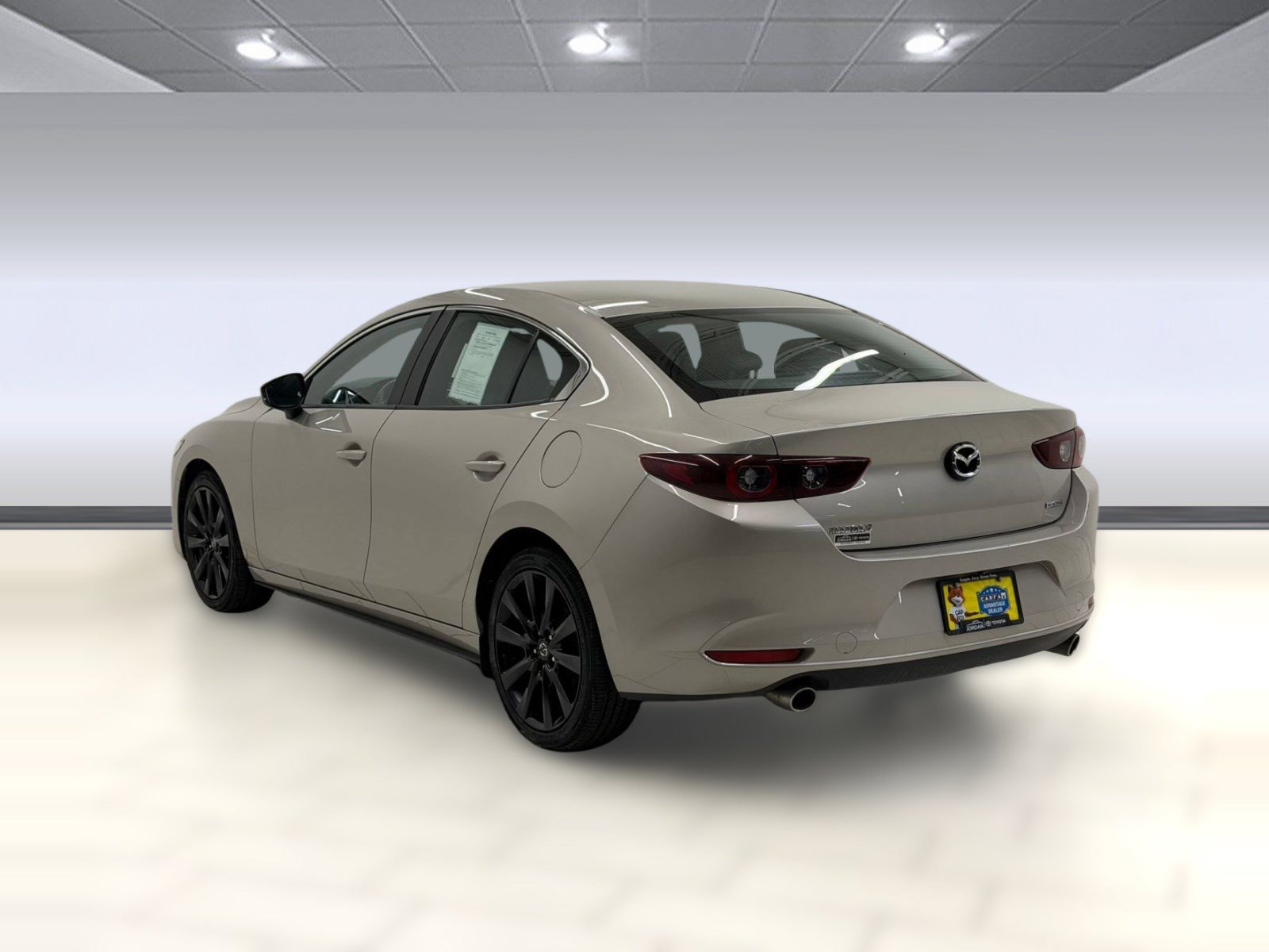 Used 2025 MAZDA MAZDA3 s FWD image 2