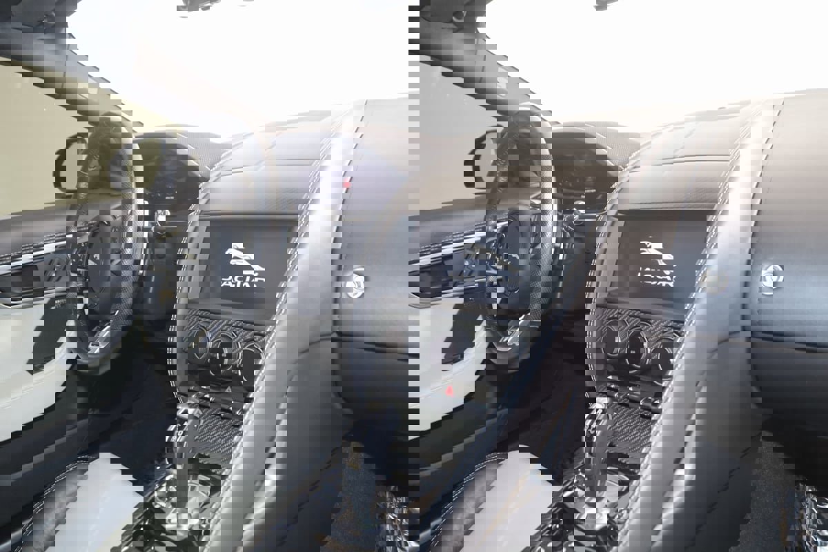 Used 2021 Jaguar F-TYPE R image 53