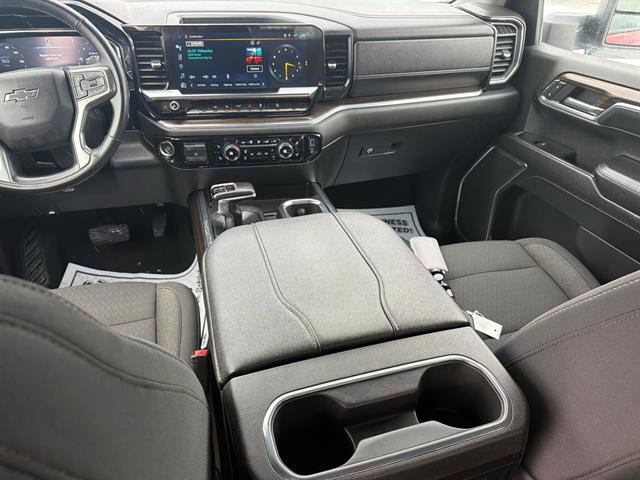 Used 2024 Chevrolet Silverado 1500 RST w/ Z71 Off-Road Package image 20