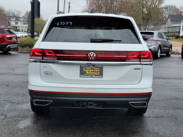 Used 2025 Volkswagen Atlas SE image 6