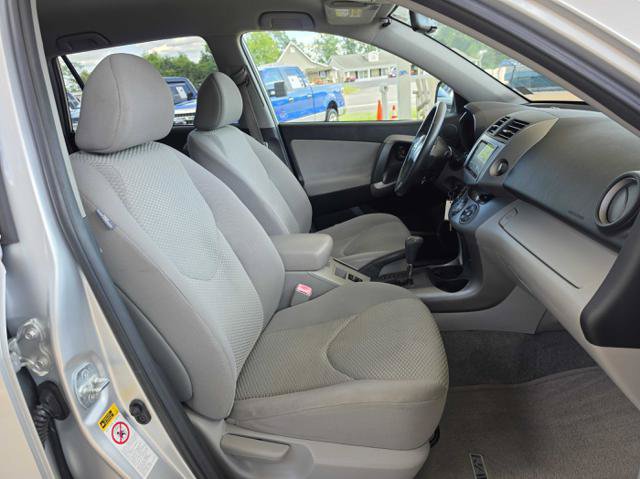 Used 2008 Toyota RAV4 Limited w/ Tow Prep Pkg FWD image 18
