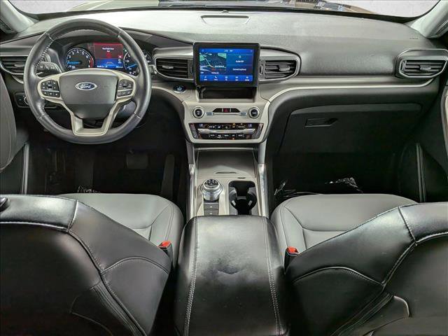 Used 2021 Ford Explorer XLT w/ Equipment Group 202A image 21