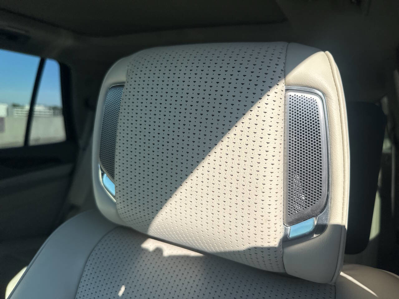 Used 2021 Cadillac Escalade Sport Platinum image 27