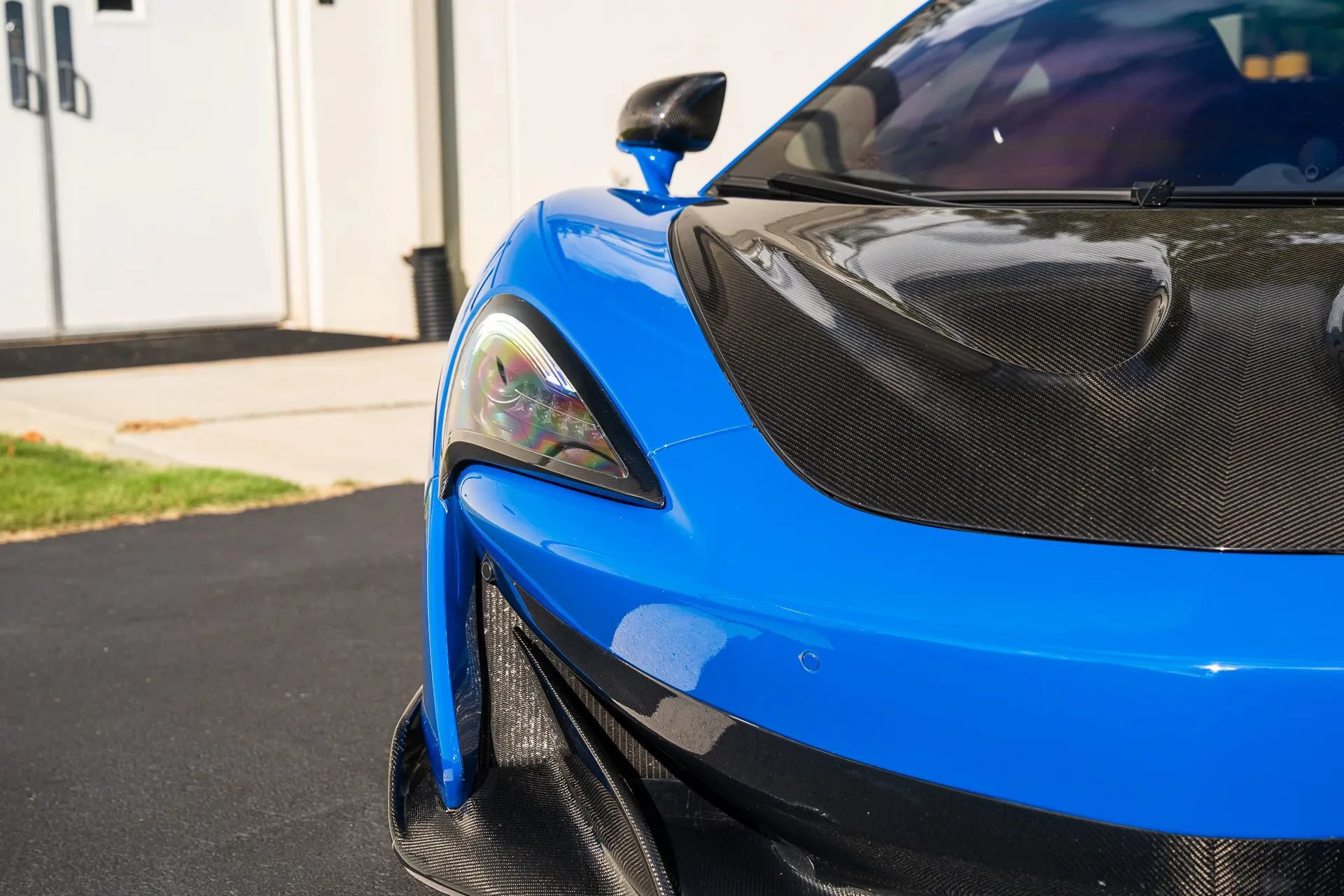 Used 2019 McLaren 600LT RWD image 17