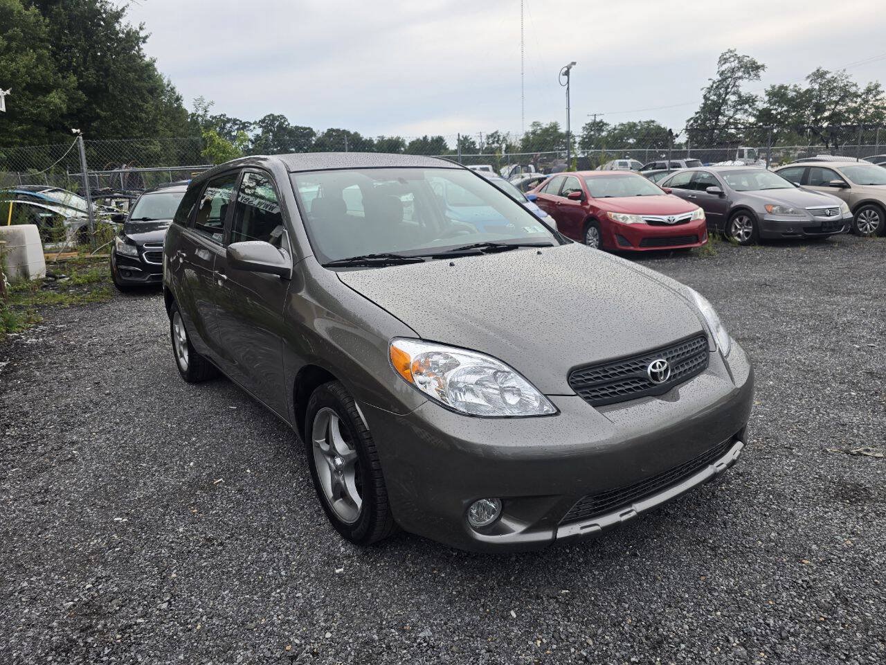 Used 2005 Toyota Matrix w/ PWR Pkg FWD image 5