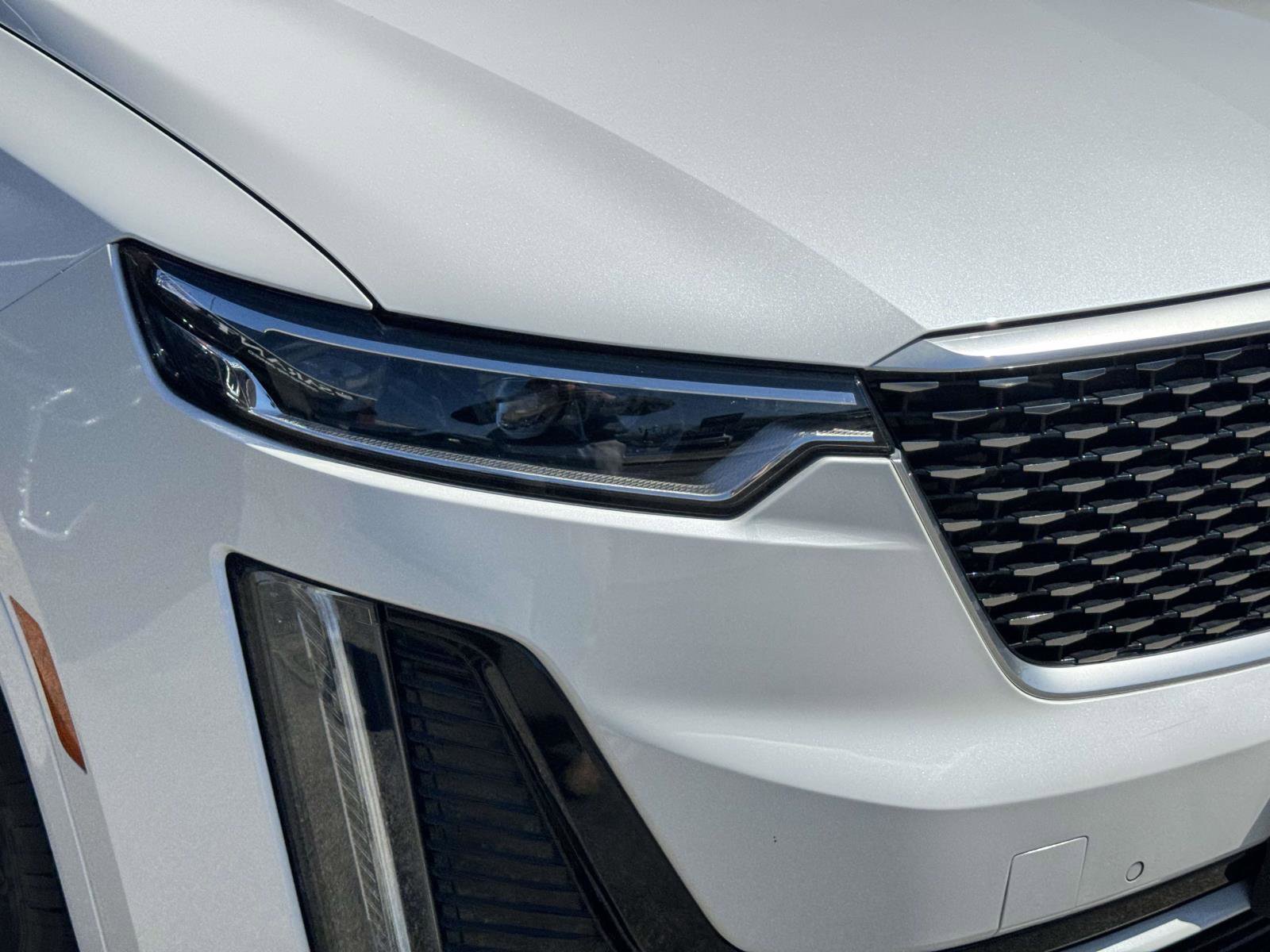 Certified 2023 Cadillac XT6 Premium Luxury AWD/4WD image 5