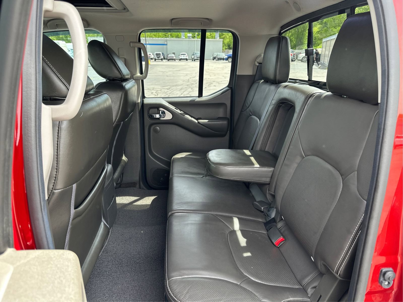 Used 2017 Nissan Frontier PRO-4X w/ Pro-4x Luxury Package AWD/4WD image 10
