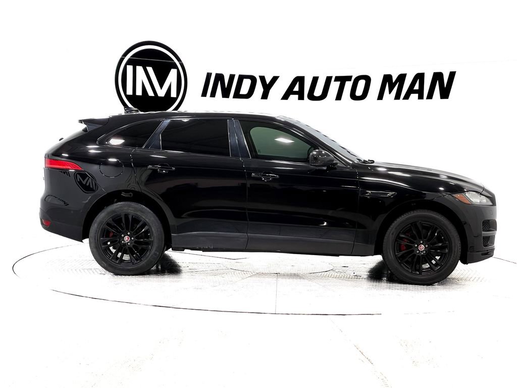 Used 2020 Jaguar F-PACE Prestige image 3