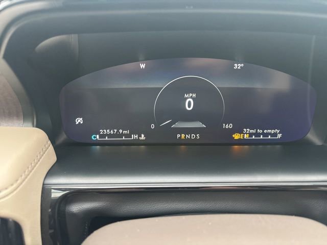 Used 2023 Lincoln Nautilus Reserve w/ Equipment Group 201A image 20