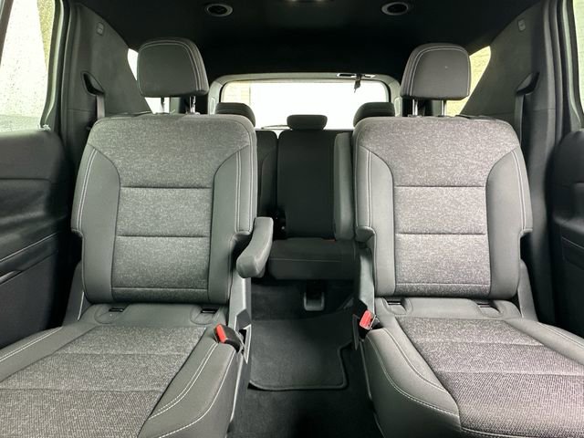 Used 2024 Chevrolet Traverse LT image 36