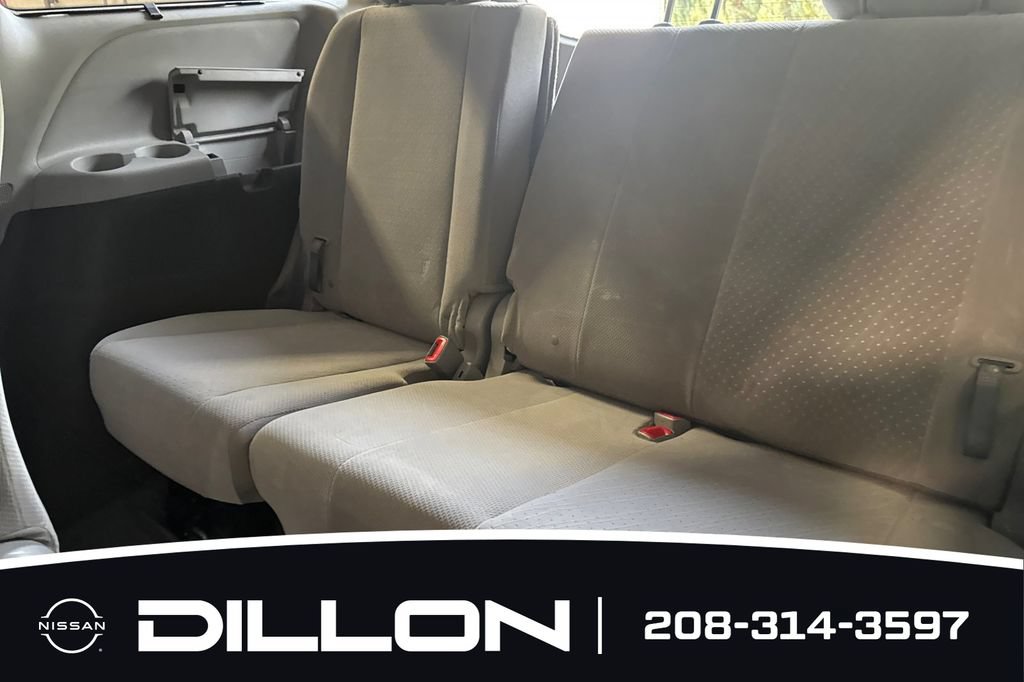 Used 2018 Toyota Sienna LE FWD image 15