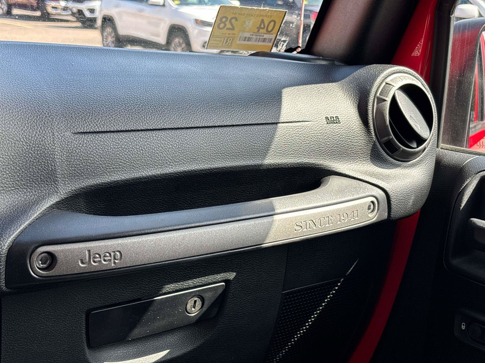 Used 2018 Jeep Wrangler Unlimited Sport S AWD/4WD image 30