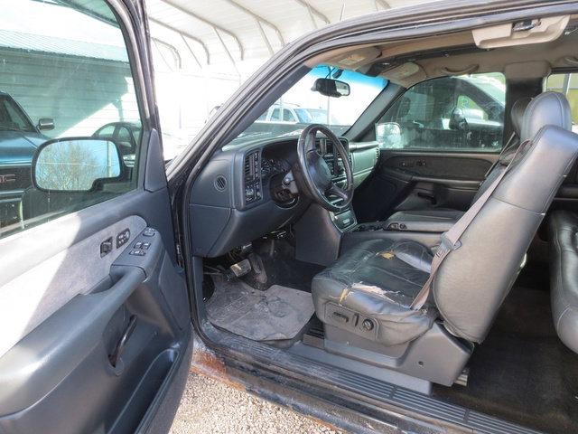 Used 2002 Chevrolet Silverado 2500 LT w/ Off-Road Skid Plate Pkg image 15