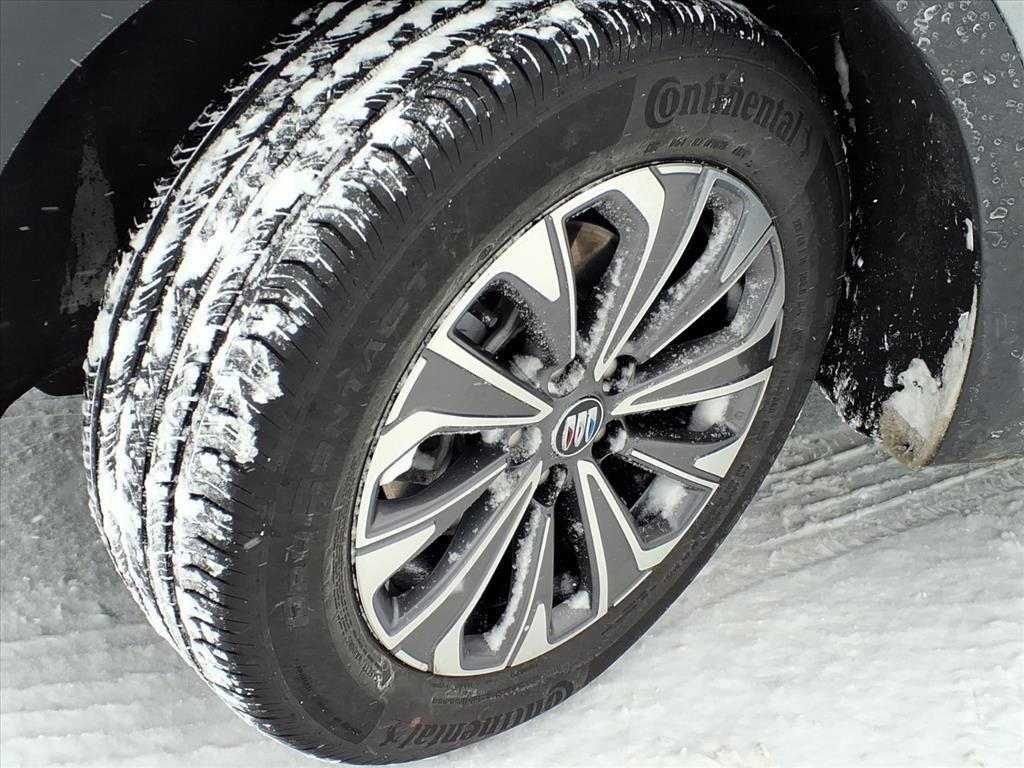 Certified 2025 Buick Envision Preferred image 3