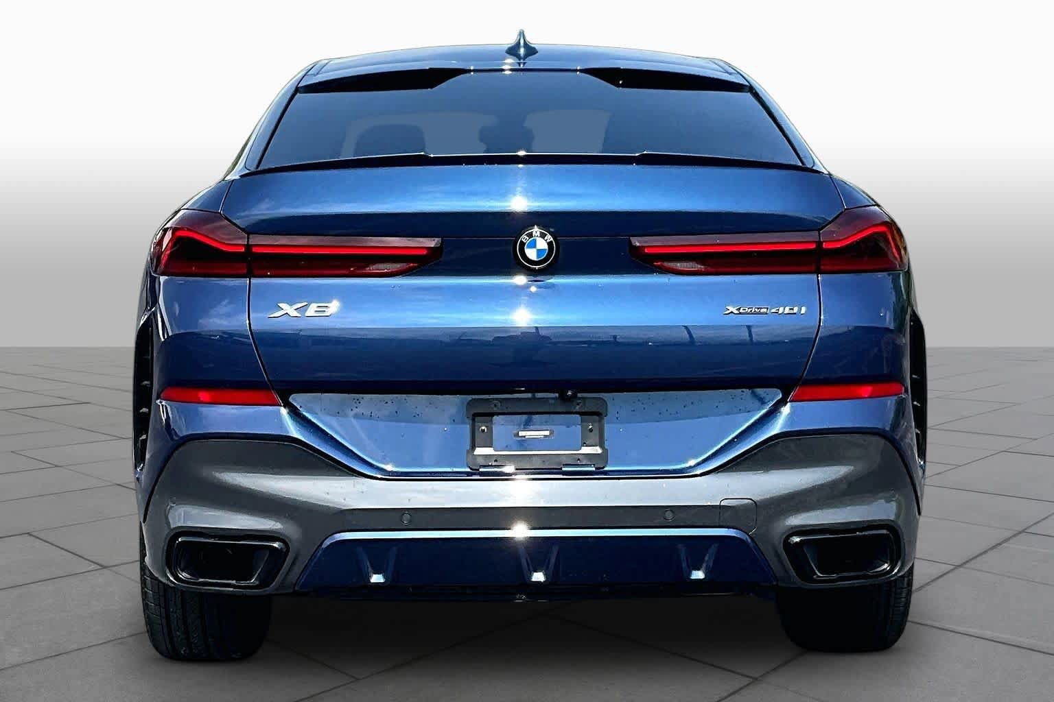 Used 2022 BMW X6 xDrive40i w/ M Sport Package AWD/4WD image 4