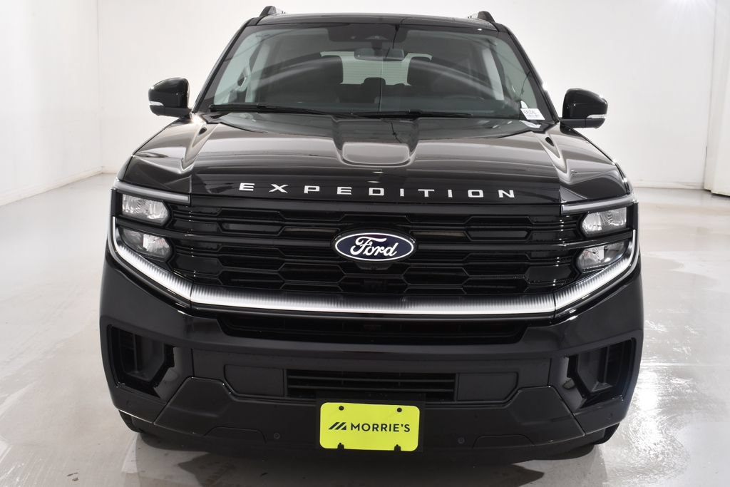 New 2027 Ford Expedition Platinum w/ Platinum Ultimate Package AWD/4WD image 3