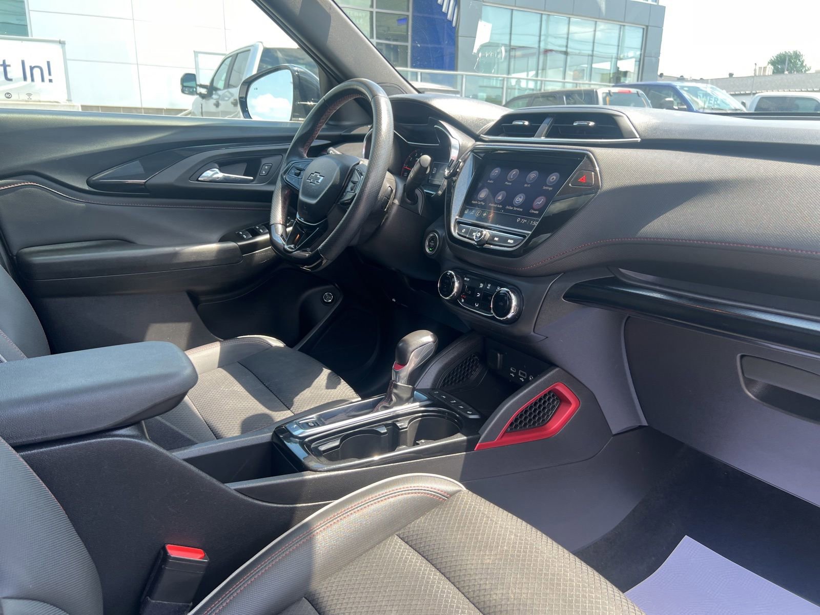 Used 2021 Chevrolet TrailBlazer RS w/ Sun and Liftgate Package FWD image 57