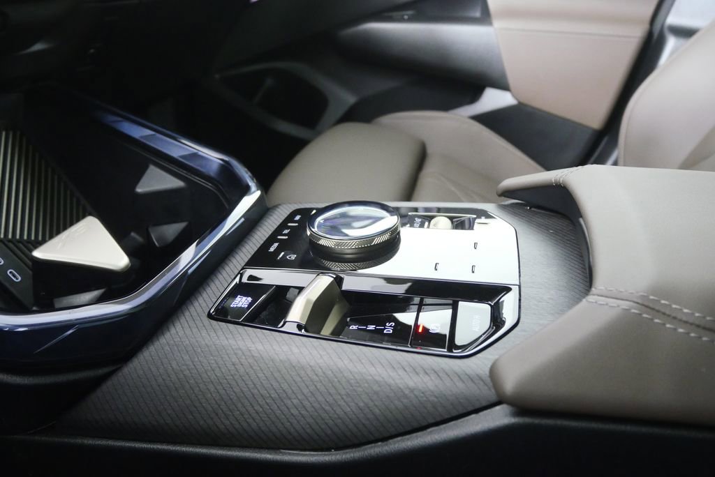 Certified 2025 BMW X3 xDrive30i image 22