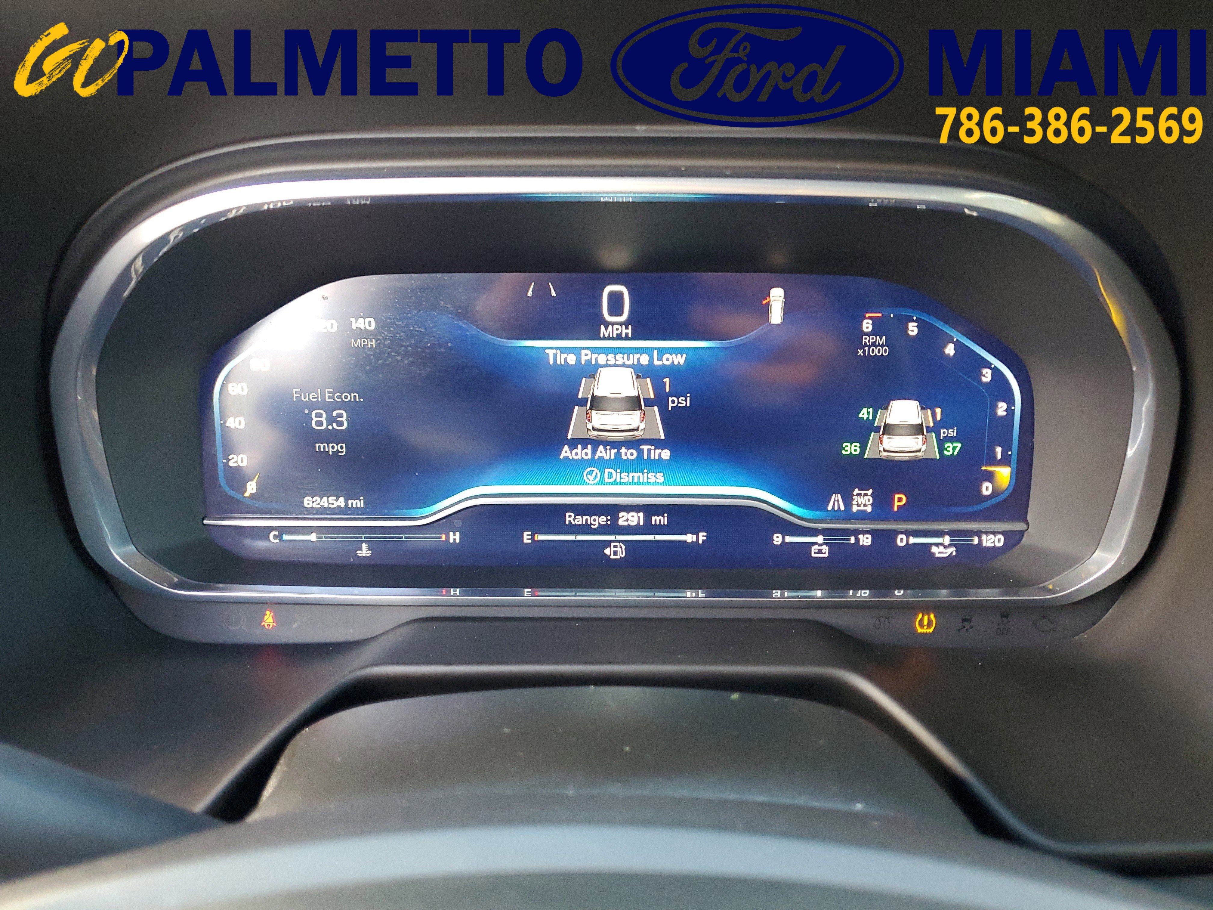 Used 2023 Chevrolet Suburban Premier image 23