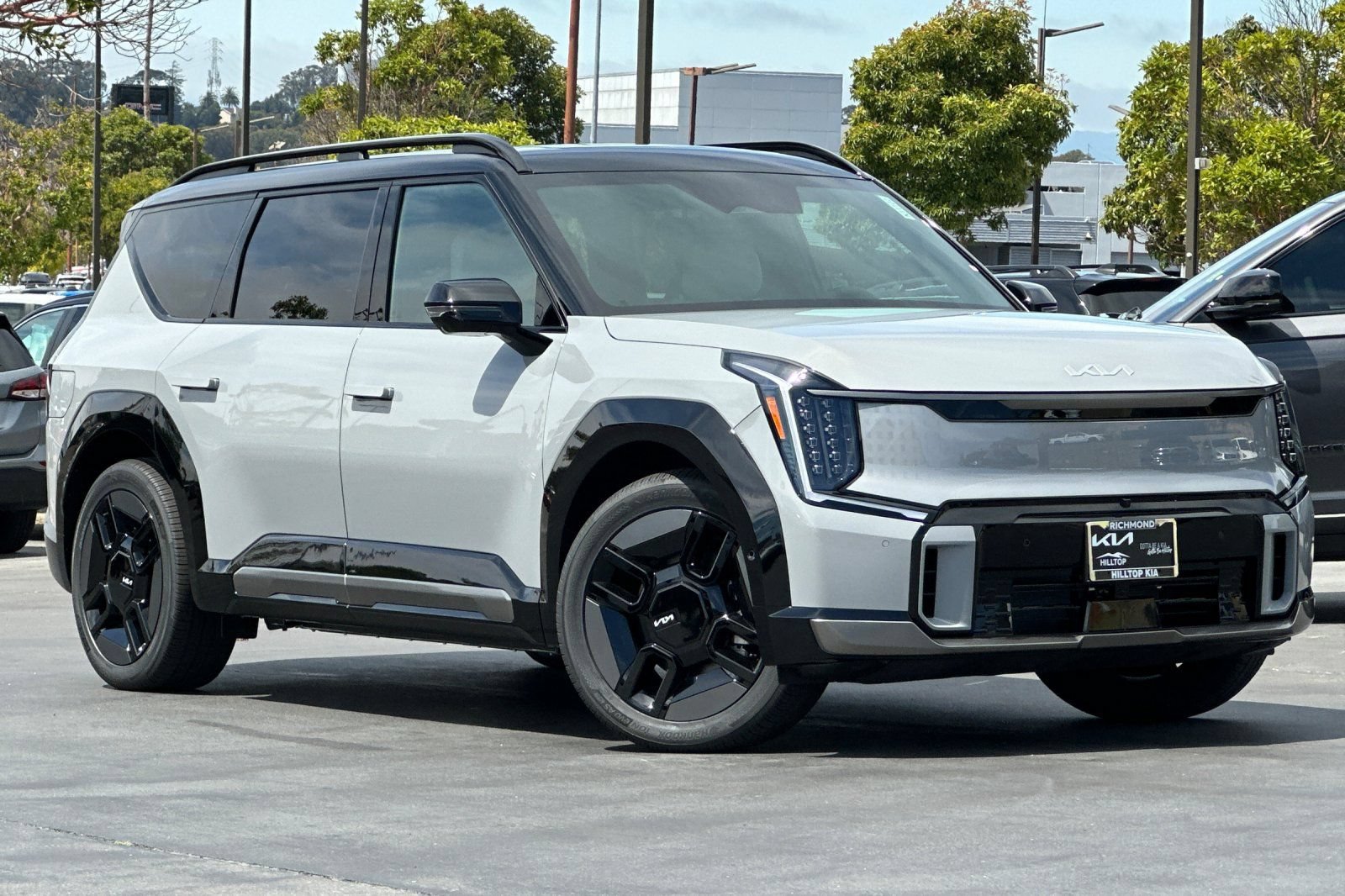 New 2026 Kia EV9 GT-Line AWD/4WD image 2