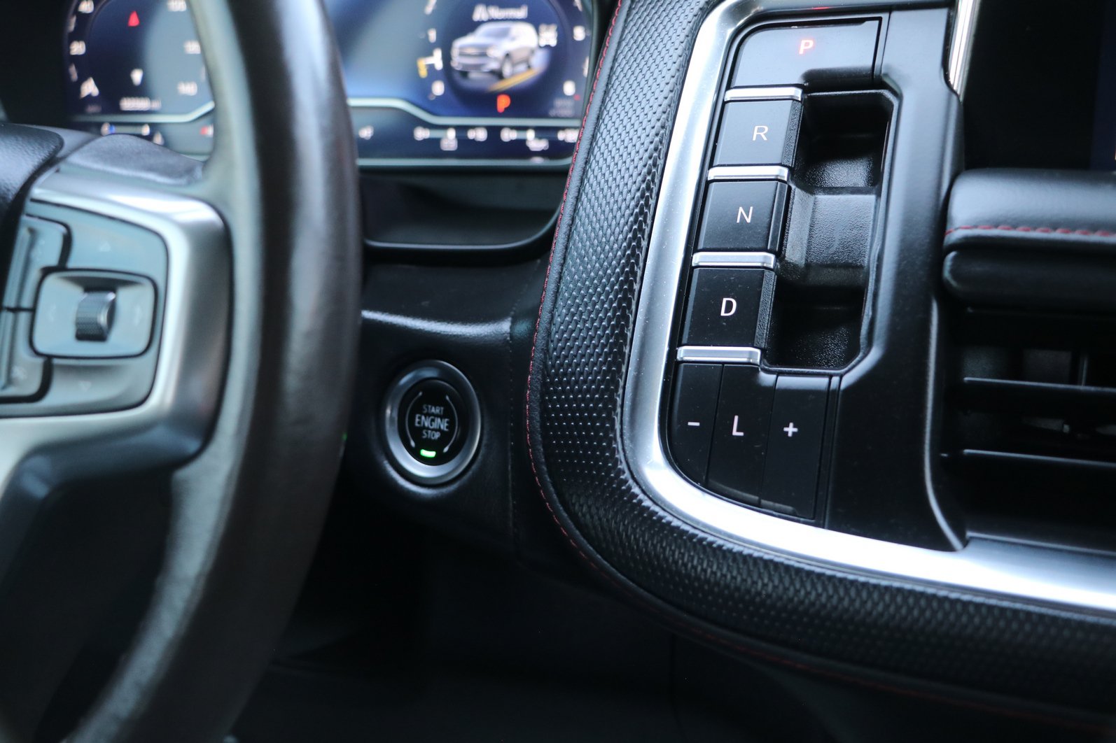 Used 2022 Chevrolet Tahoe RST w/ Sport Performance Package AWD/4WD image 24