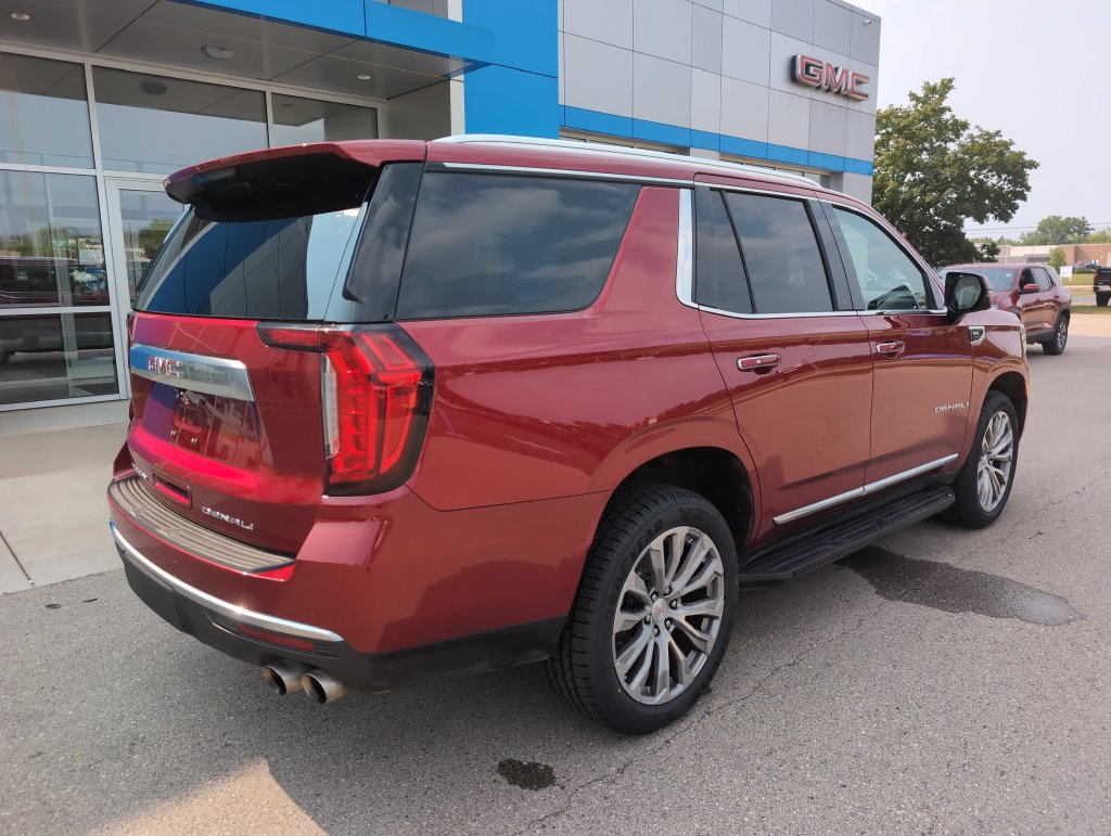 Used 2021 GMC Yukon Denali AWD/4WD image 8