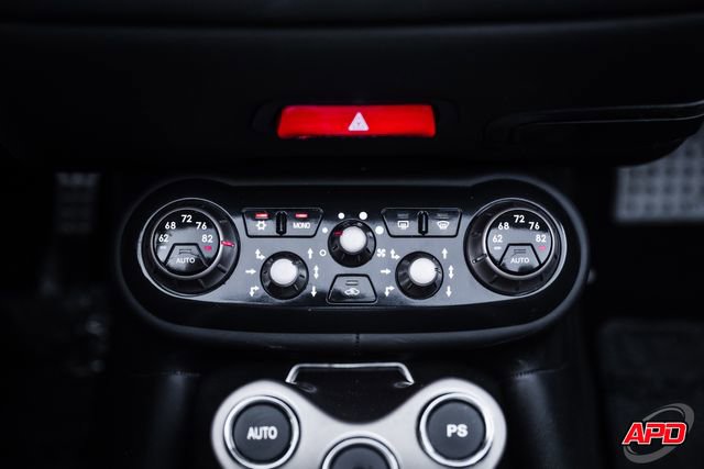 Used 2014 Ferrari California image 16