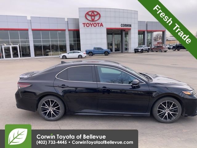 Certified 2023 Toyota Camry SE image 2