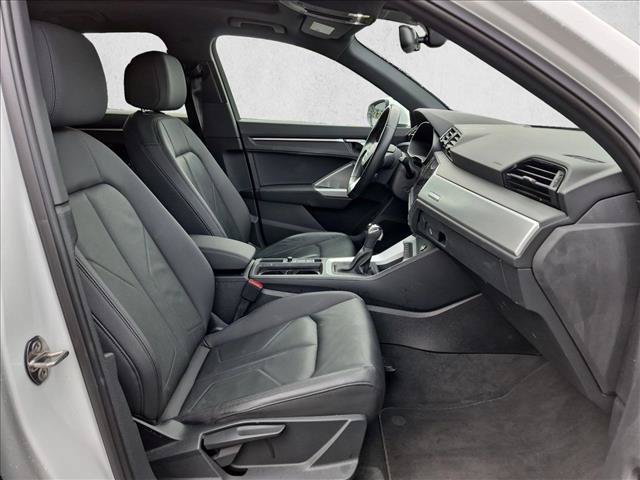 Used 2019 Audi Q3 2.0T Premium AWD/4WD image 21