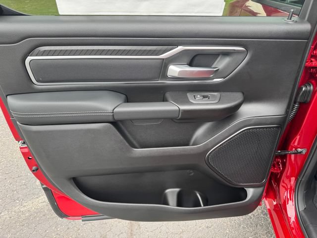 New 2027 RAM 1500 4x4 Crew Cab image 18