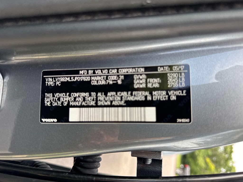 Used 2018 Volvo S90 T6 Inscription w/ Convenience Package AWD/4WD image 30