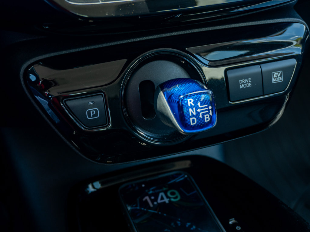Used 2021 Toyota Prius XLE FWD image 26