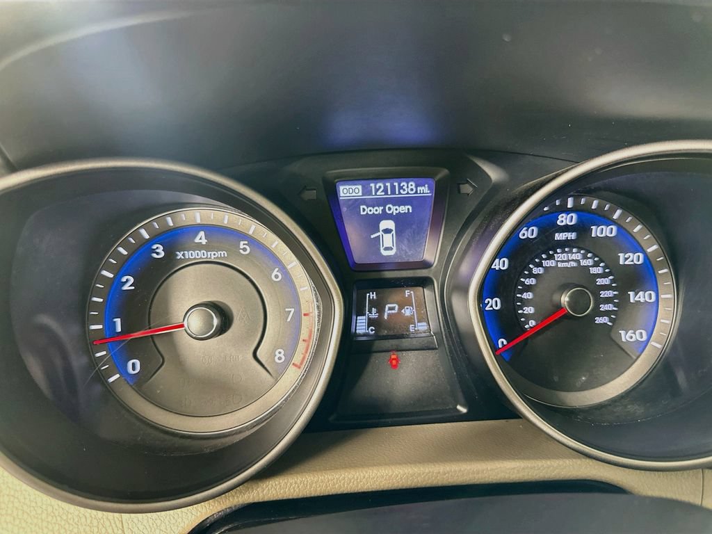 Used 2013 Hyundai Elantra GT w/ Style Pkg FWD image 12