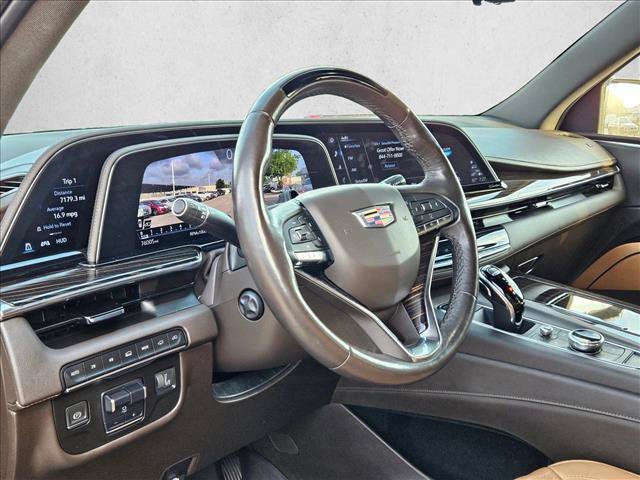 Used 2022 Cadillac Escalade ESV Premium Luxury w/ Performance Package AWD/4WD image 9