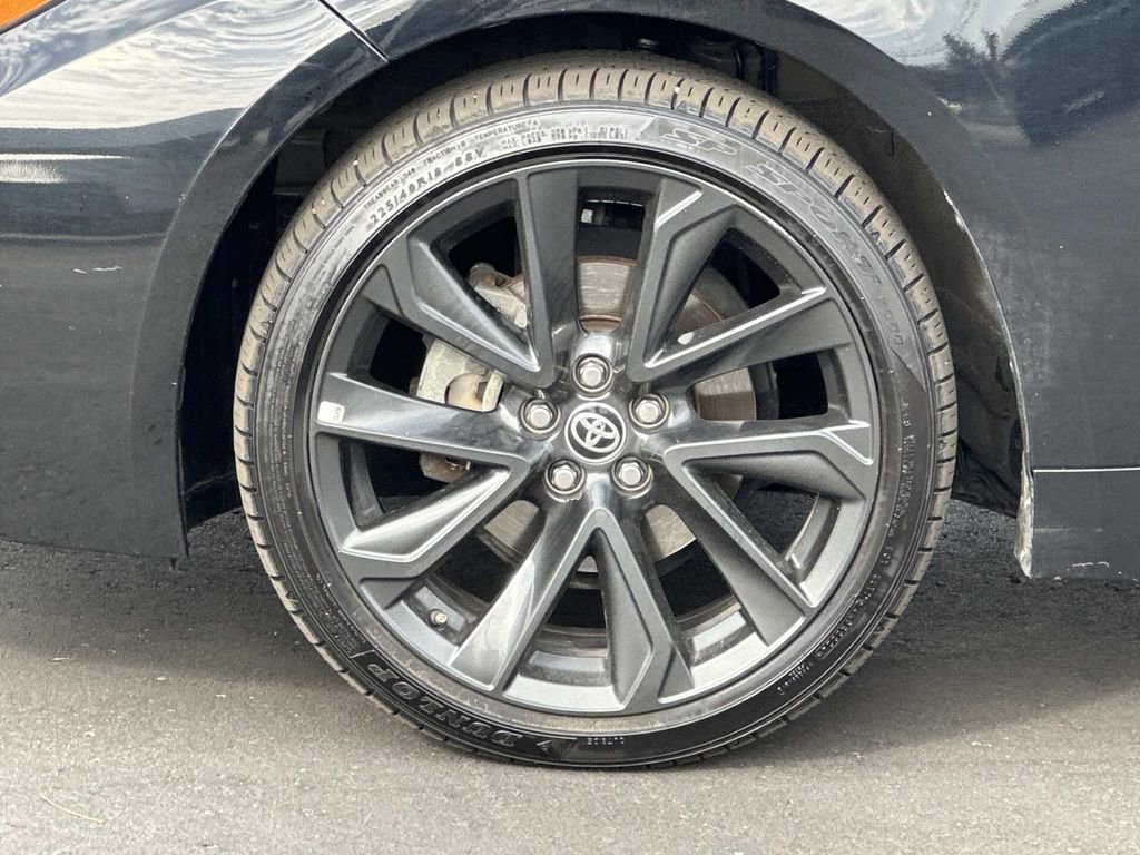 Used 2024 Toyota Corolla SE FWD image 9