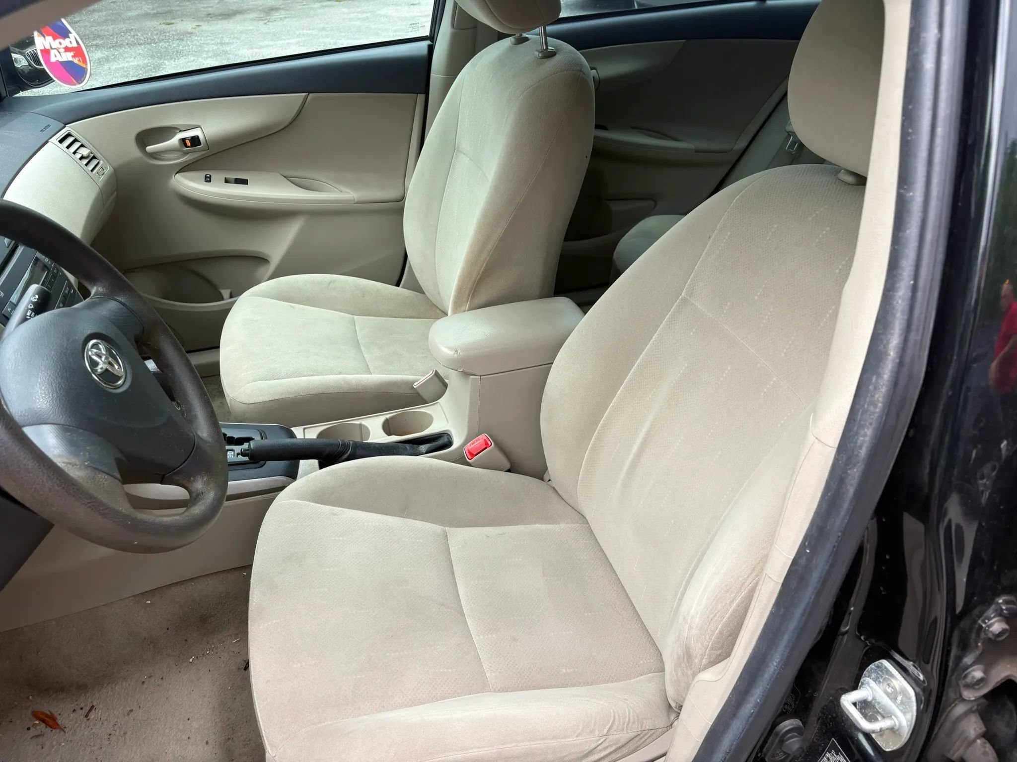 Used 2013 Toyota Corolla L FWD image 5