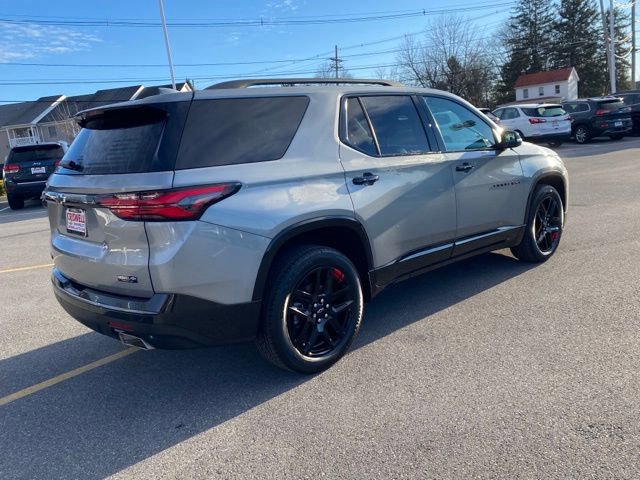 Used 2023 Chevrolet Traverse Premier w/ Redline Edition image 5
