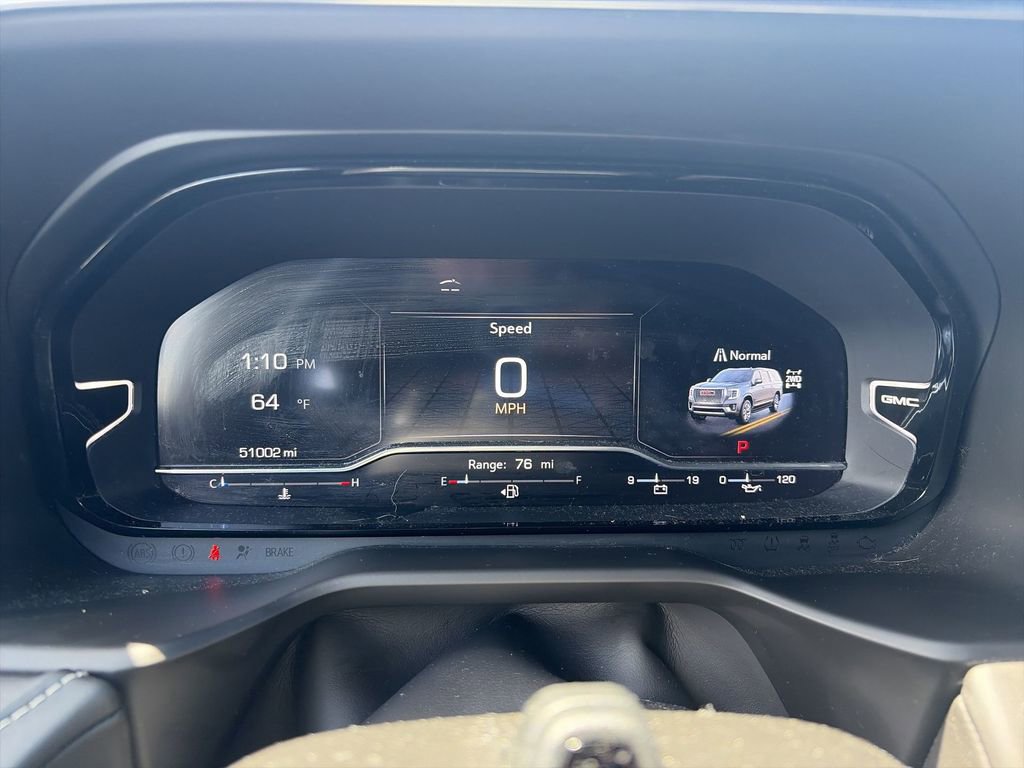 Used 2023 GMC Yukon XL Denali Ultimate AWD/4WD image 21