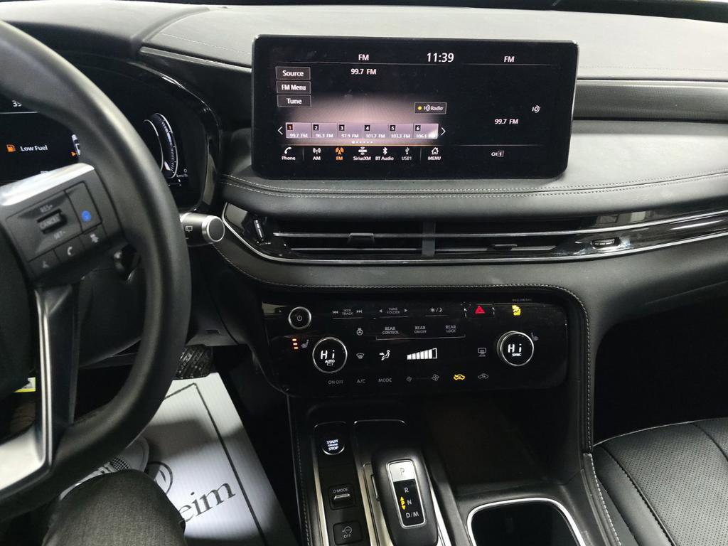 Used 2023 INFINITI QX60 Luxe image 7