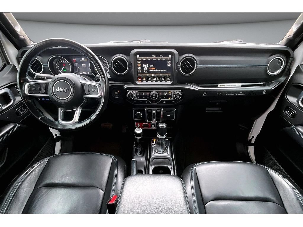 Used 2022 Jeep Wrangler Unlimited Rubicon 4xe w/ Cold Weather Group AWD/4WD image 10