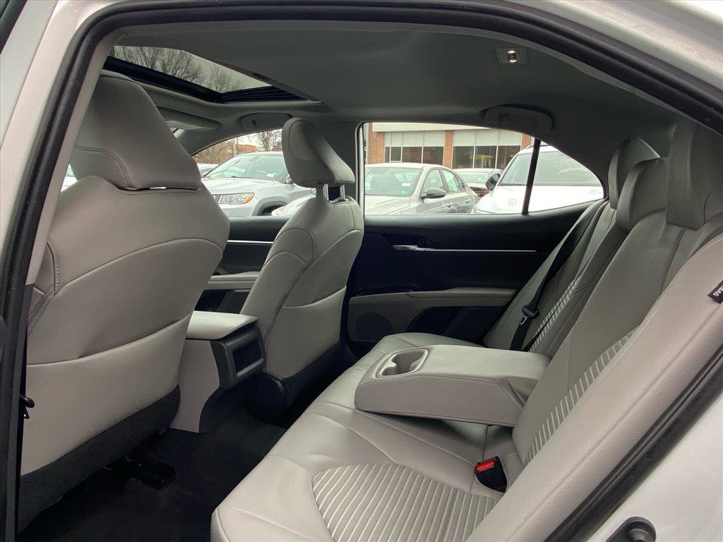 Used 2019 Toyota Camry SE image 20