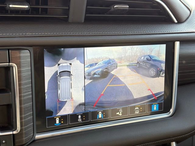 Used 2021 GMC Yukon Denali w/ Denali Premium Package image 15