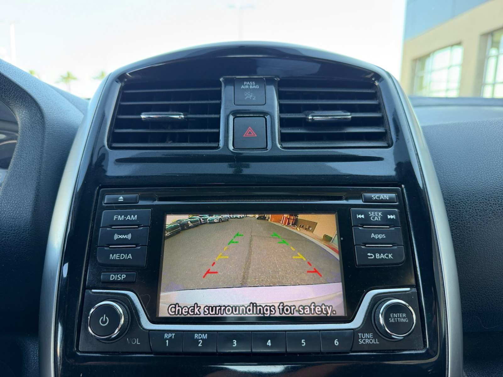 Used 2016 Nissan Versa Note SV FWD image 29