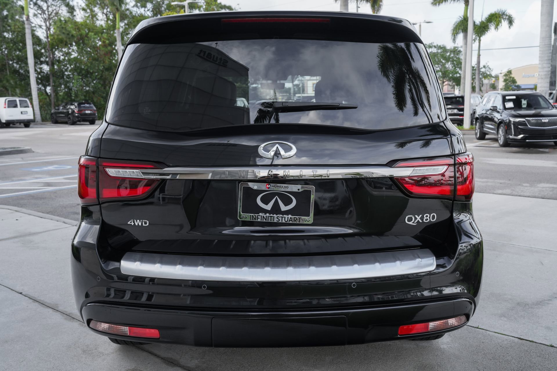 Certified 2024 INFINITI QX80 Premium Select w/ Cargo Package image 25