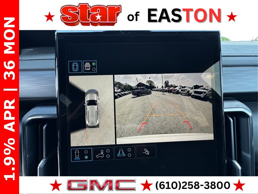 New 2026 GMC Acadia AT4 image 18