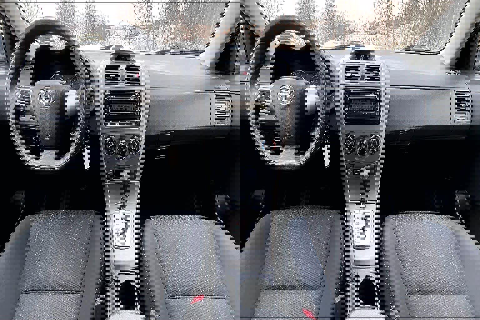 Used 2012 Toyota Corolla S image 16