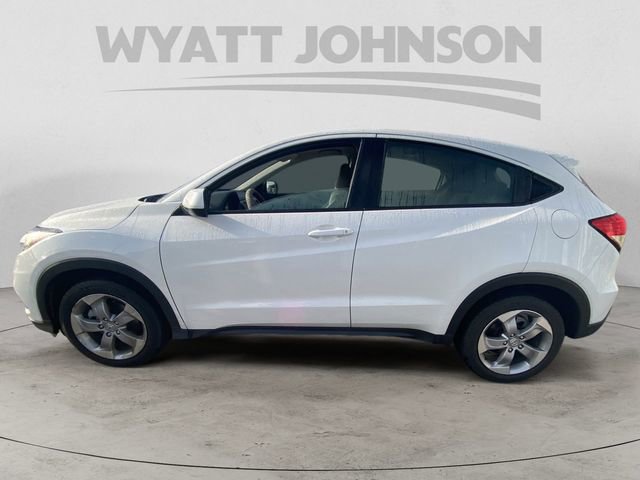 Used 2019 Honda HR-V LX image 3