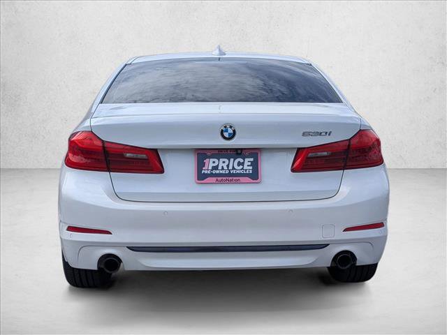 Used 2019 BMW 530i w/ Convenience Package RWD image 5