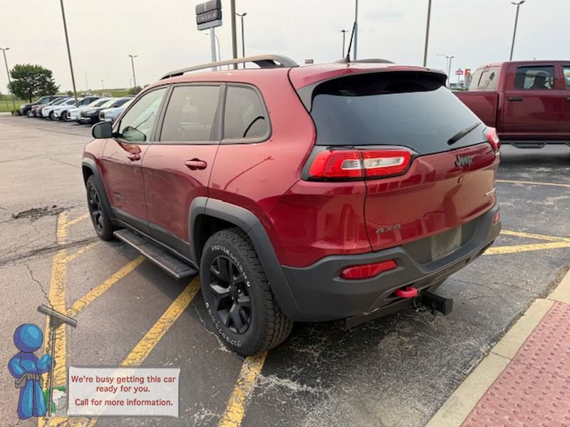 Used 2015 Jeep Cherokee Trailhawk w/ Comfort/Convenience Group image 3