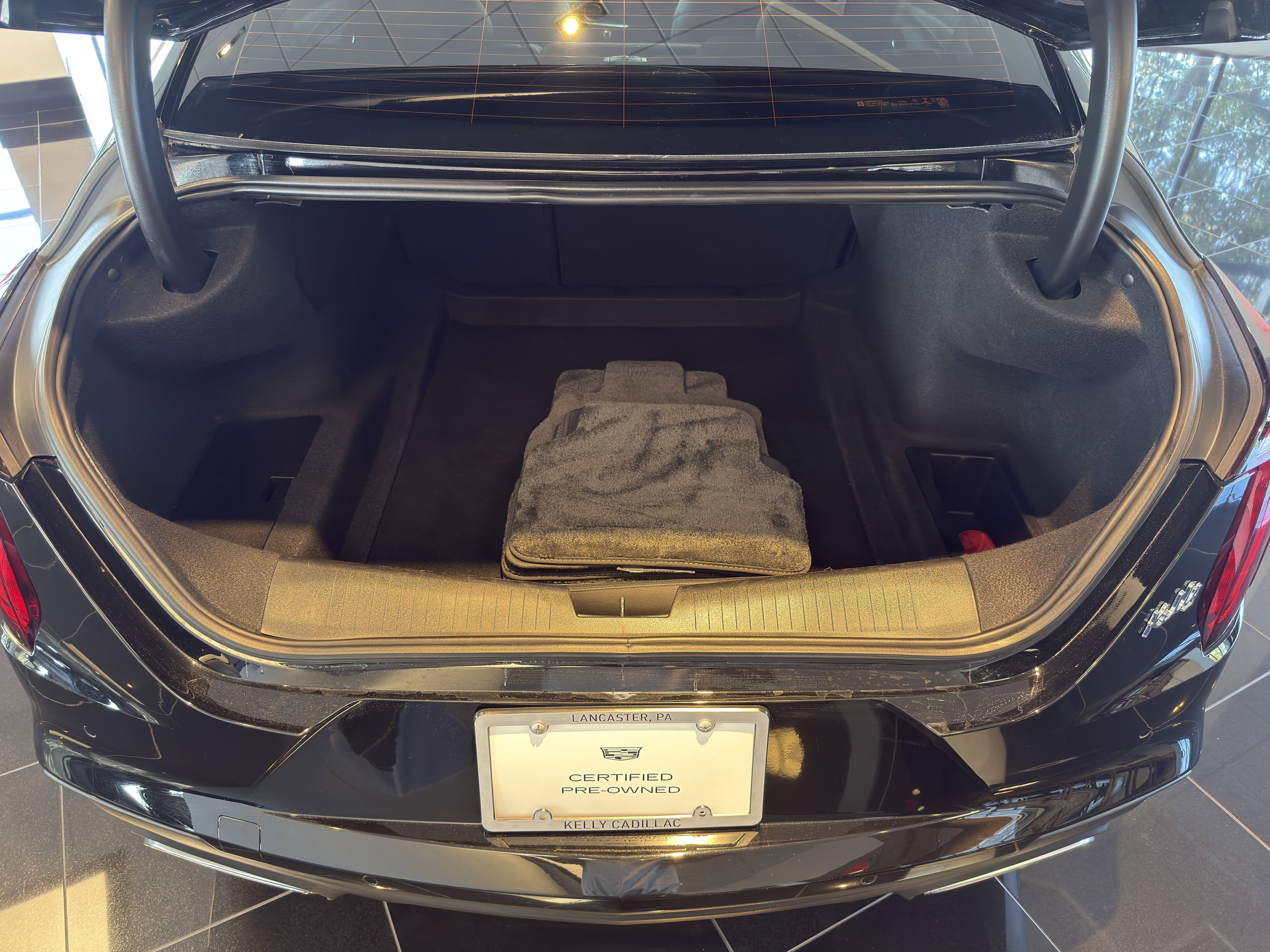 Certified 2023 Cadillac CT4 Luxury w/ Sun And Sound Package AWD/4WD image 5